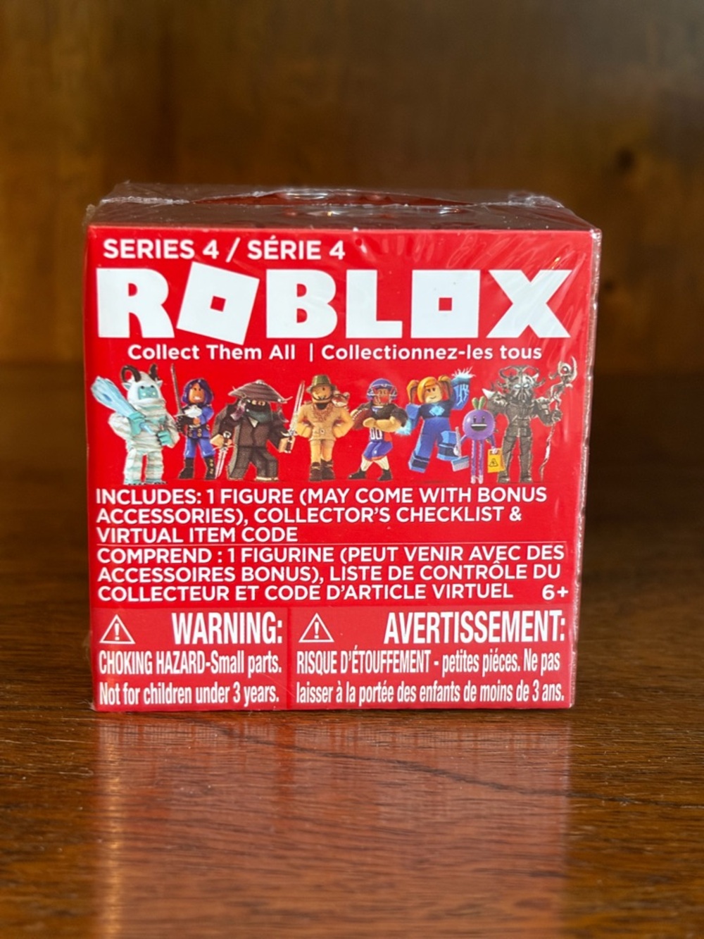 ROBLOX Series 4 Collectible Action Figure - Red